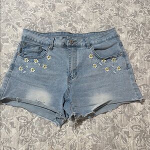 Light Blue Denim Daisy Embroidered Women's Shorts